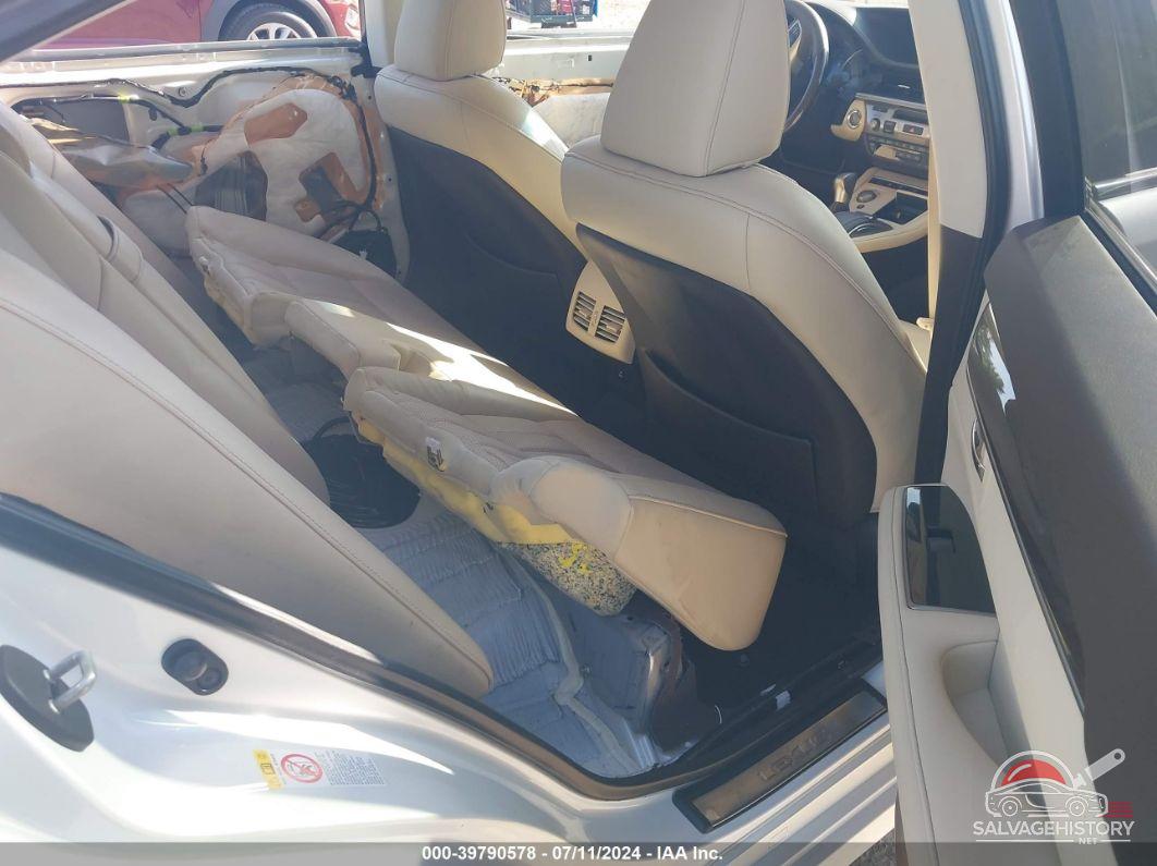 58ABK1GGXHU062512 2017 LEXUS ES 350 photo no. 8