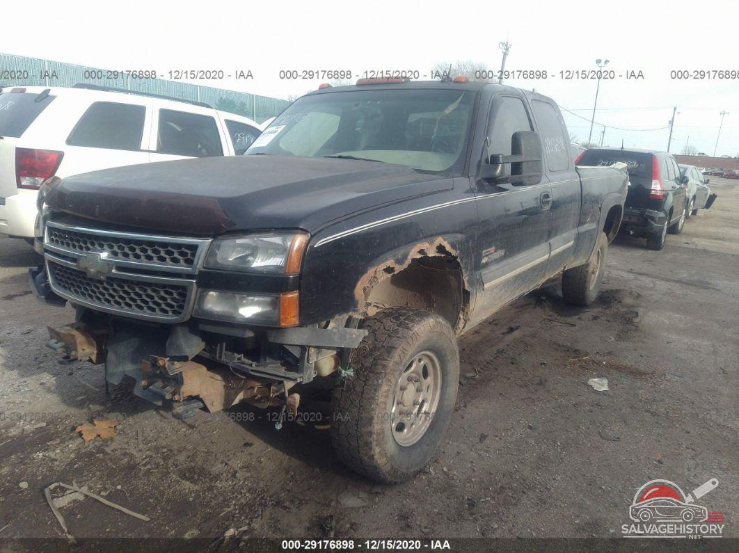 1GCHK29285E110642 2005 CHEVROLET SILVERADO 2500HD photo no. 2