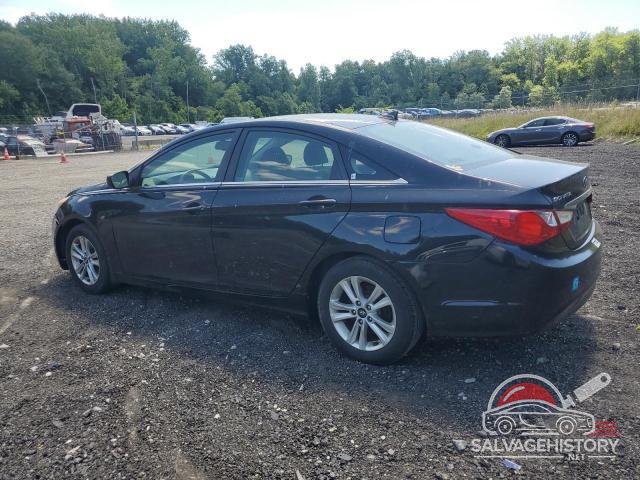 5NPEB4AC3DH703939 2013 HYUNDAI SONATA photo no. 2