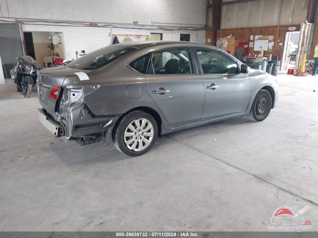 3N1AB7AP5HY358315 2017 NISSAN SENTRA photo no. 4