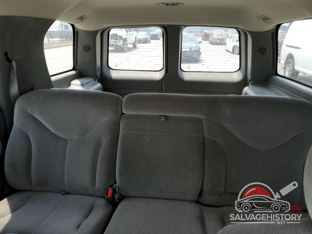 1GKEK13T61J267879 2001 GMC YUKON photo no. 10