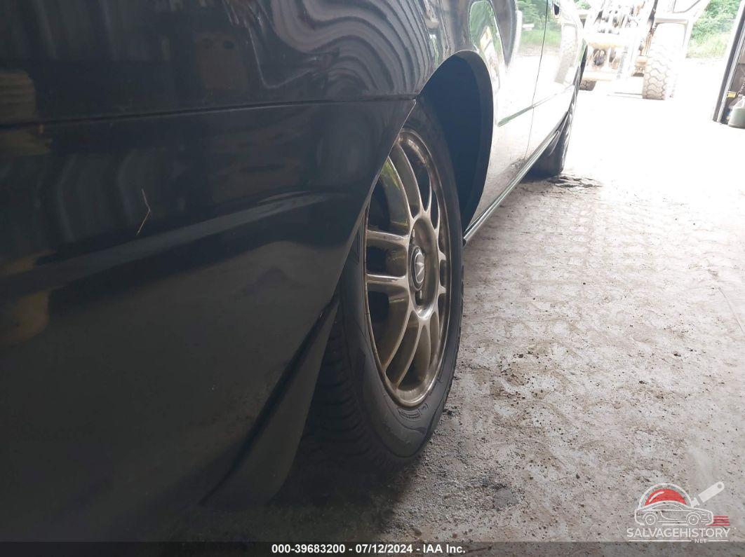 19UYA42421A010890 2001 ACURA CL photo no. 6
