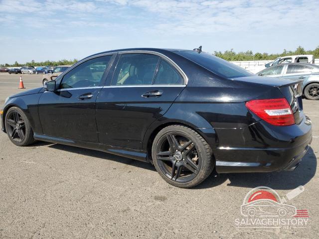 WDDGF4HBXCA640330 2012 MERCEDES-BENZ C-CLASS photo no. 2