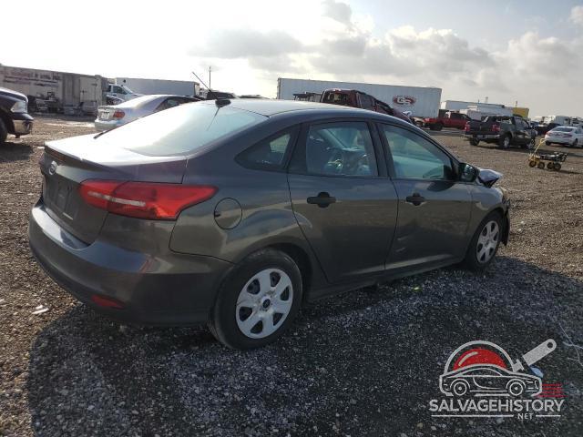 1FADP3E2XJL312020 2018 FORD FOCUS photo no. 3