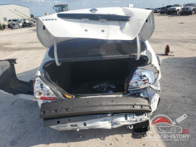3N1CC1AP3BL435321 2011 NISSAN VERSA photo no. 6