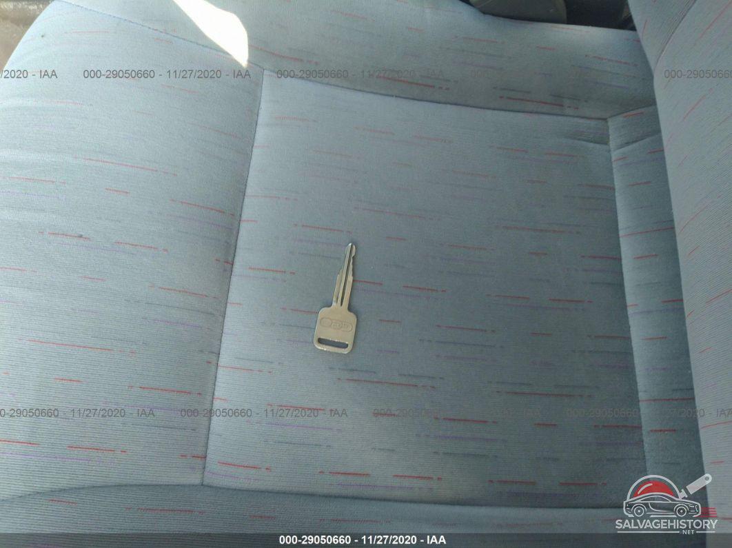 2C1MR2263T6736492 1996 GEO METRO photo no. 11