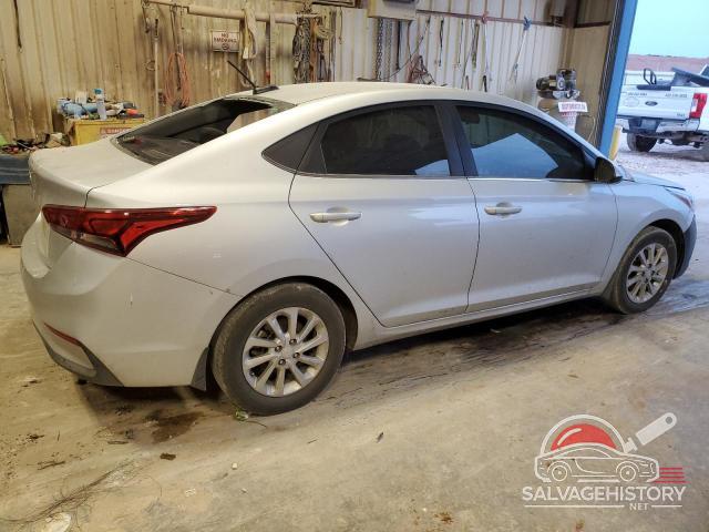 3KPC24A6XLE099908 2020 HYUNDAI ACCENT photo no. 3