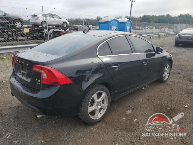YV1612FH2D1207211 2013 VOLVO S60 photo no. 3
