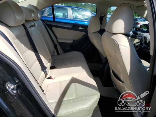 3VWLL7AJ5DM204930 2013 VOLKSWAGEN JETTA photo no. 10