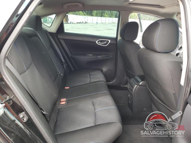 3N1CB7AP0JY207672 2018 NISSAN SENTRA photo no. 10