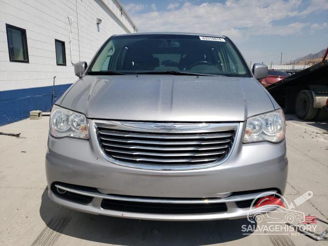 2C4RC1BG9ER446496 2014 CHRYSLER MINIVAN photo no. 5