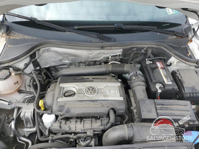 WVGBV7AX3HK050692 2017 VOLKSWAGEN TIGUAN photo no. 12