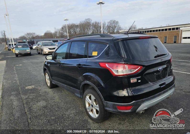 1FMCU0GX8GUC67888 2016 FORD ESCAPE photo no. 3