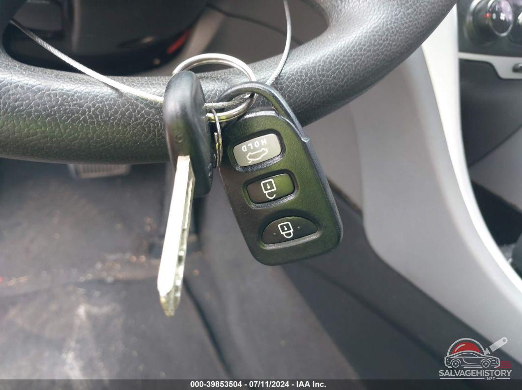 5NPEB4AC8DH772920 2013 HYUNDAI SONATA photo no. 11