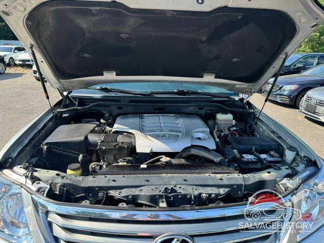 JTJHY7AXXA4045275 2010 LEXUS LX570 photo no. 8