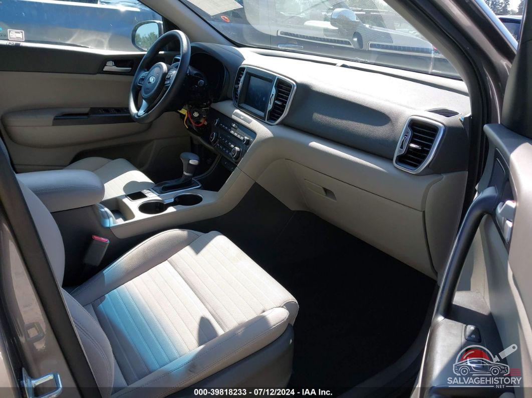 KNDPMCAC7H7246480 2017 KIA SPORTAGE photo no. 5