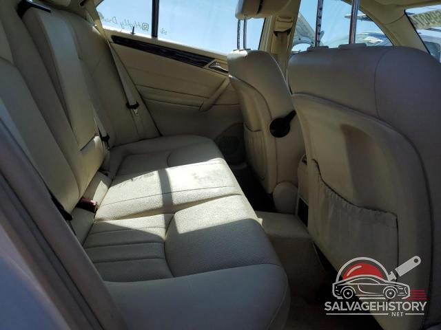 WDBRF54HX7F884828 2007 MERCEDES-BENZ C-CLASS photo no. 10