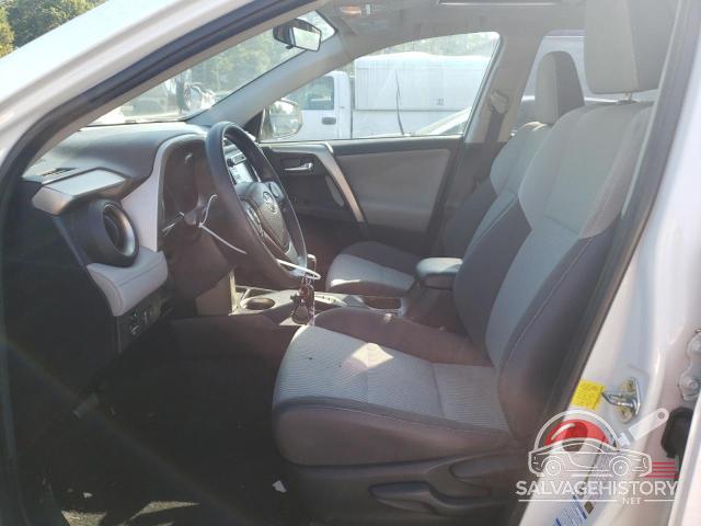 2T3RFREV7FW371109 2015 TOYOTA RAV4 photo no. 7