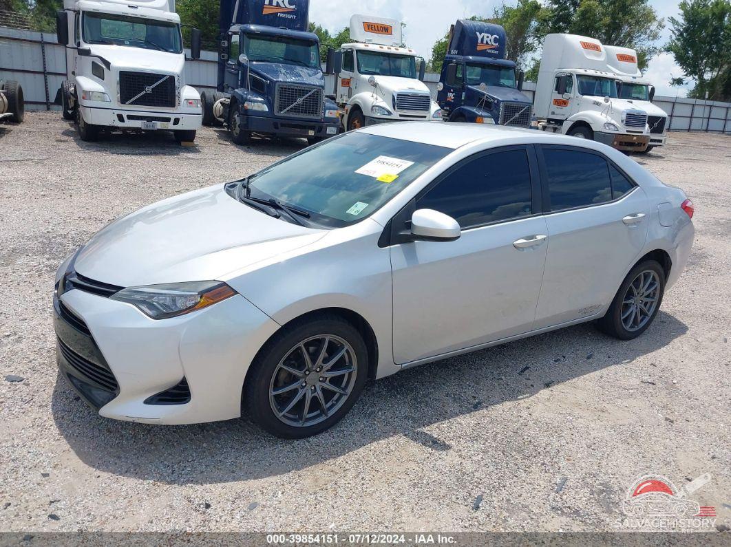 2T1BURHE4HC844576 2017 TOYOTA COROLLA photo no. 2