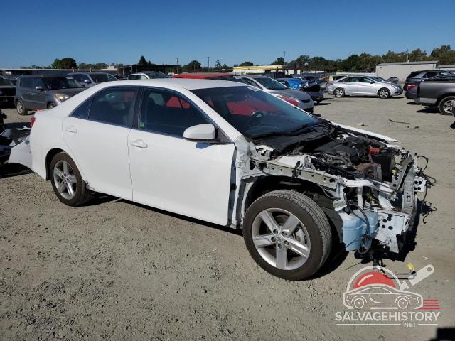 4T1BF1FK5DU662558 2013 TOYOTA CAMRY photo no. 4