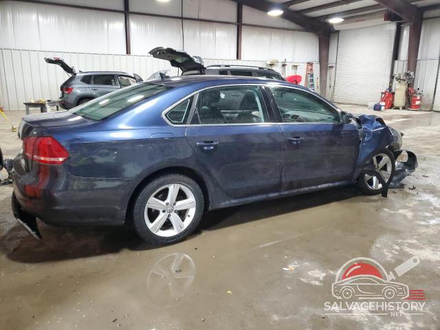 1VWBP7A37DC022598 2013 VOLKSWAGEN PASSAT photo no. 3