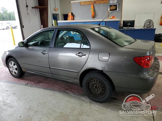 2T1BR32E47C787530 2007 TOYOTA COROLLA photo no. 2