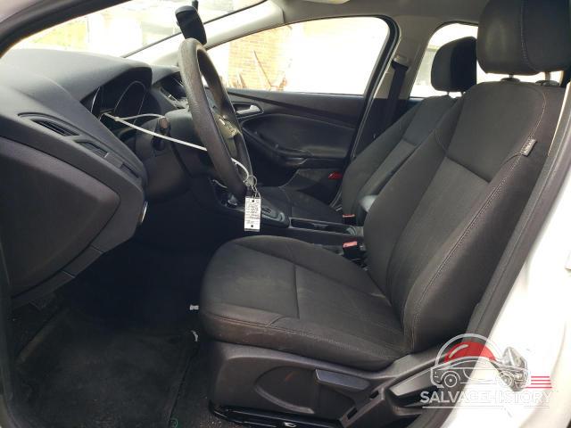 1FADP3K24GL255245 2016 FORD FOCUS photo no. 7