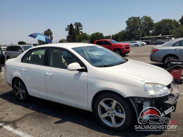 3VWJZ71K89M155583 2009 VOLKSWAGEN JETTA photo no. 4