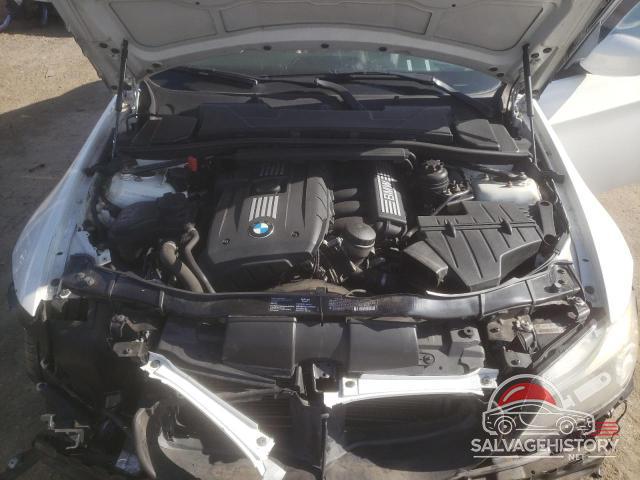 WBAPK5G57BNN30153 2011 BMW 3 SERIES photo no. 11