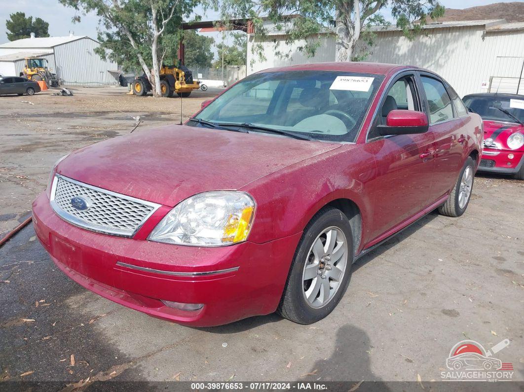1FAFP24187G109737 2007 FORD FIVE HUNDRED photo no. 2