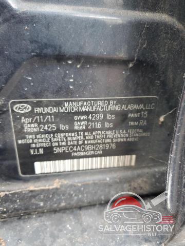 5NPEC4AC9BH281976 2011 HYUNDAI SONATA photo no. 12