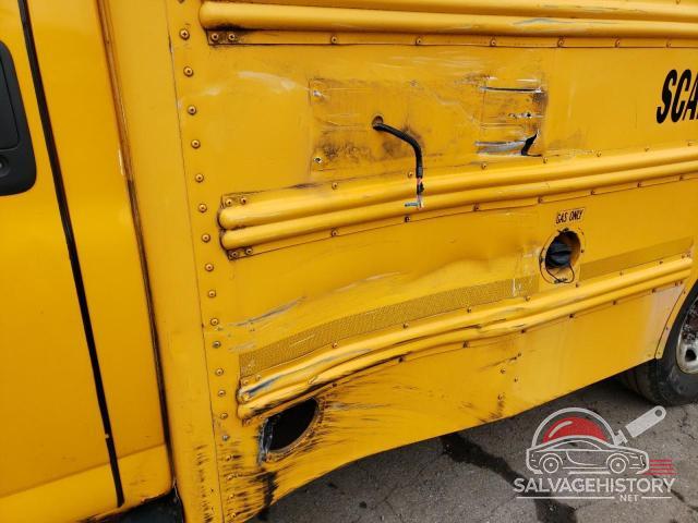 1GBHG31CX91128072 2009 CHEVROLET EXPRESS photo no. 6
