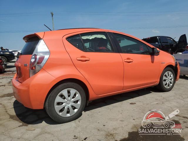 JTDKDTB38E1064696 2014 TOYOTA PRIUS photo no. 3