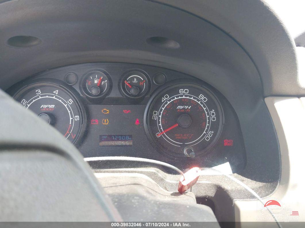 1FAHP32N38W189945 2008 FORD FOCUS photo no. 7