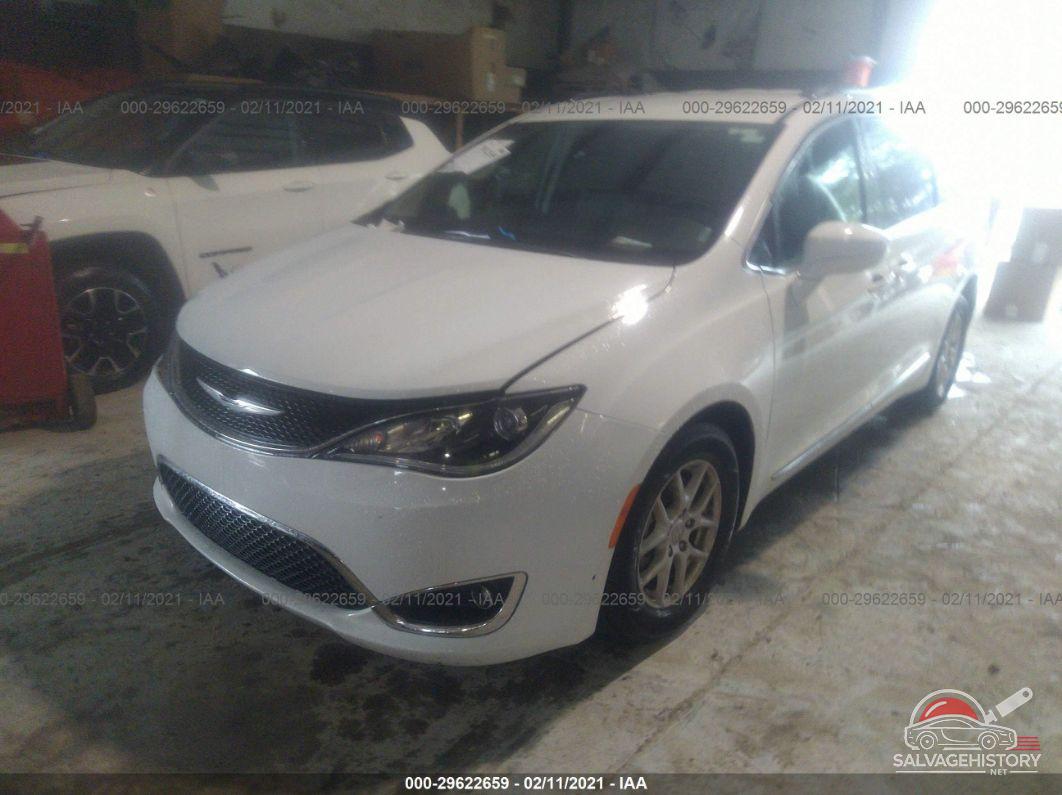 2C4RC1BG7LR124856 2020 CHRYSLER PACIFICA photo no. 2