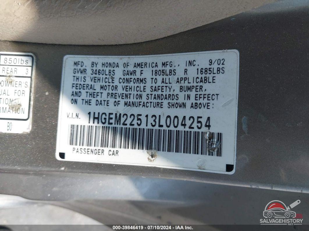 1HGEM22513L004254 2003 HONDA CIVIC photo no. 9