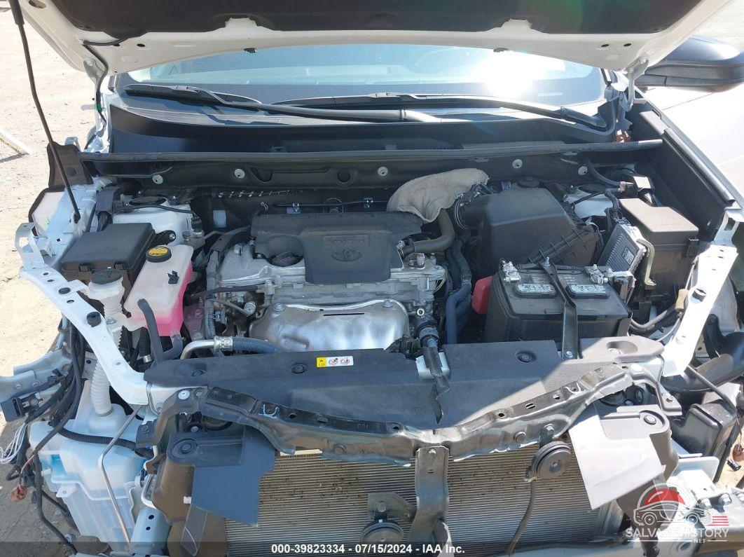 2T3ZFREV5JW515281 2018 TOYOTA RAV4 photo no. 10