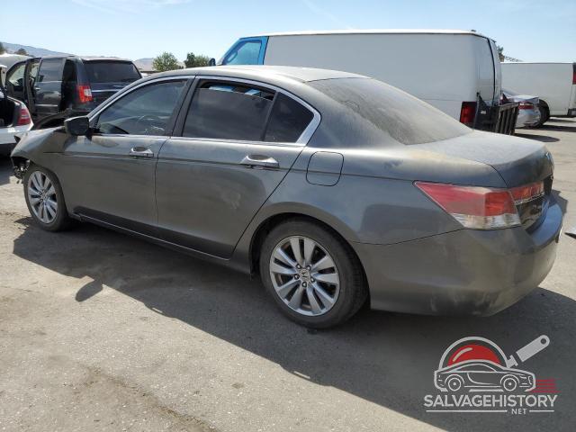 1HGCP2F79BA088912 2011 HONDA ACCORD photo no. 2