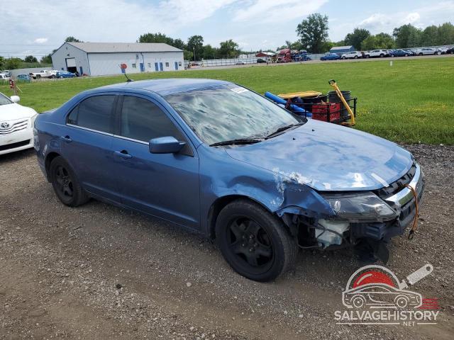 3FAHP0HG7AR215382 2010 FORD FUSION photo no. 4