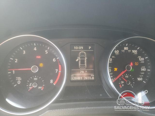 1VWBA7A36JC019351 2018 VOLKSWAGEN PASSAT photo no. 9