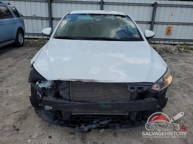 5NPD84LF7HH024943 2017 HYUNDAI ELANTRA photo no. 5