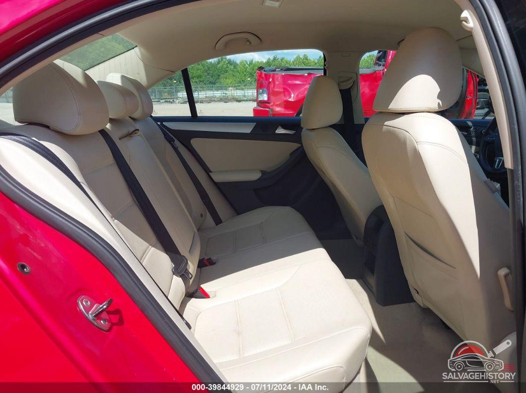 3VWD17AJ2EM221762 2014 VOLKSWAGEN JETTA photo no. 8