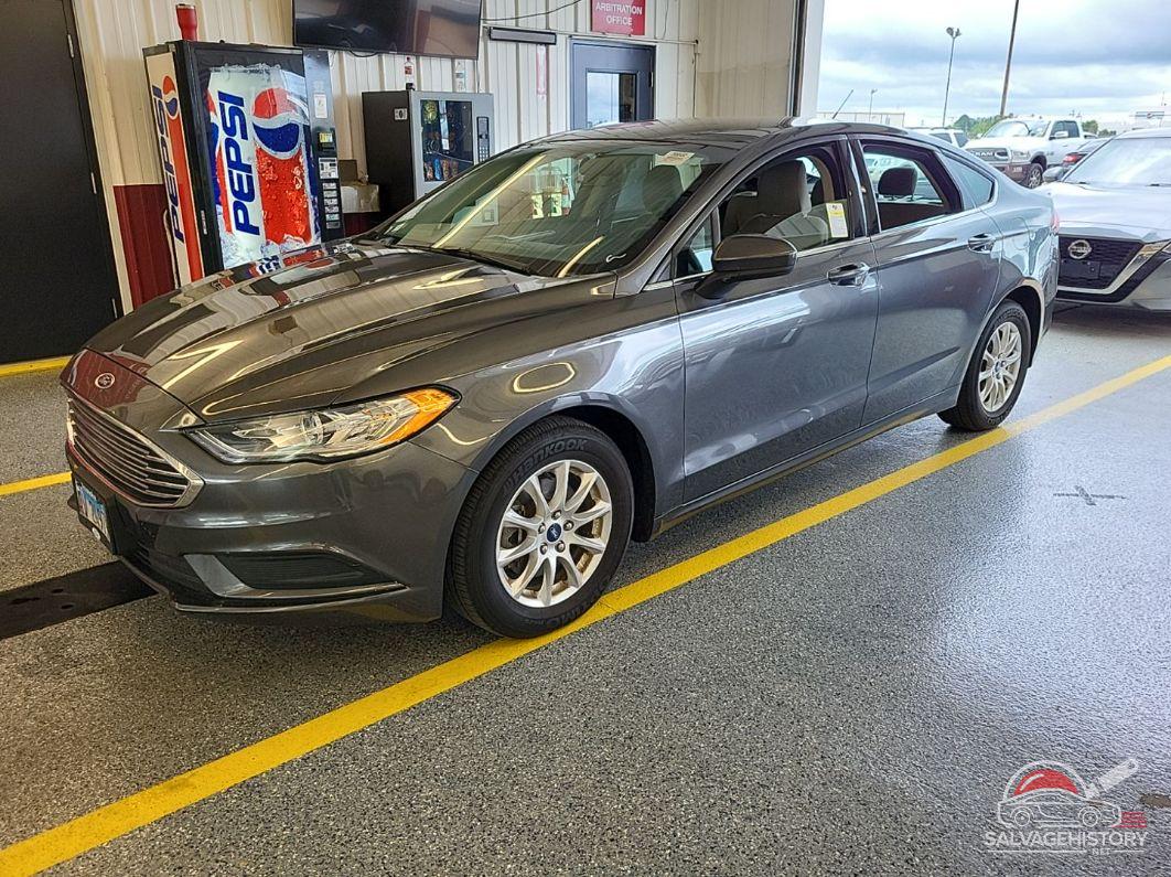 3FA6P0G7XJR278565 2018 FORD FUSION photo no. 9