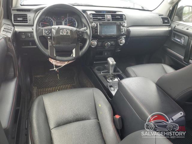 JTEBU5JR0K5655770 2019 TOYOTA 4RUNNER photo no. 8