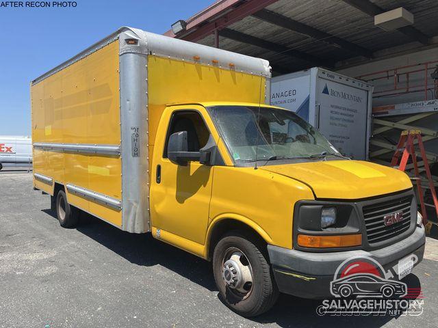 1GD374CG9B1901529 2011 GMC SAVANA CUTAWAY photo no. 6
