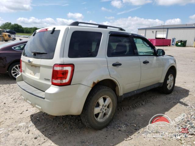 1FMCU93759KC69283 2009 FORD ESCAPE photo no. 3