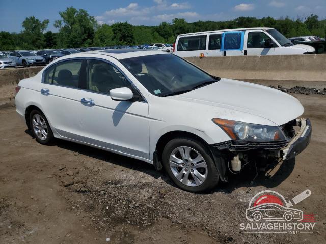 1HGCP36898A024215 2008 HONDA ACCORD photo no. 4