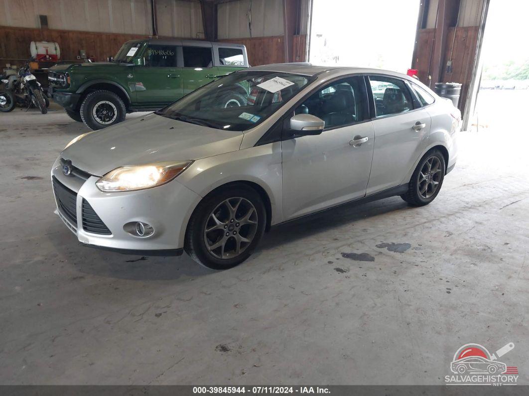 1FADP3F25DL320318 2013 FORD FOCUS photo no. 2