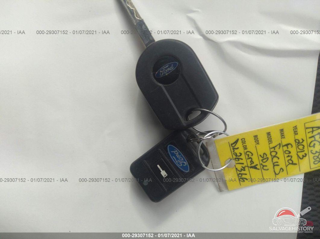 1FADP3E23DL261366 2013 FORD FOCUS photo no. 11