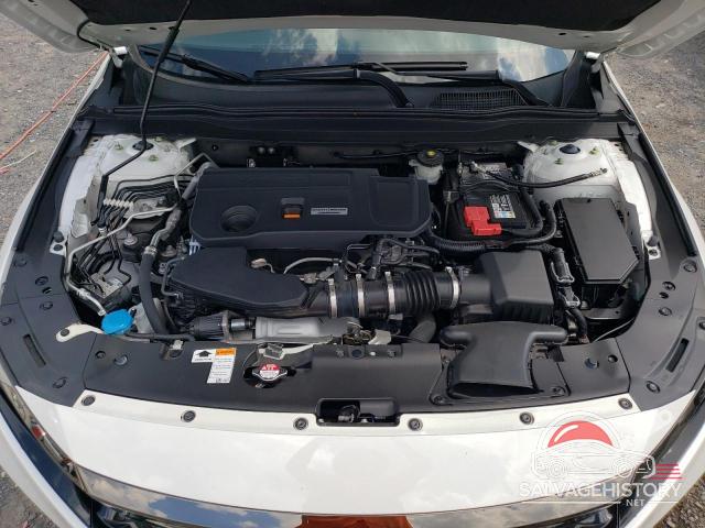 1HGCV2F32JA015303 2018 HONDA ACCORD photo no. 11